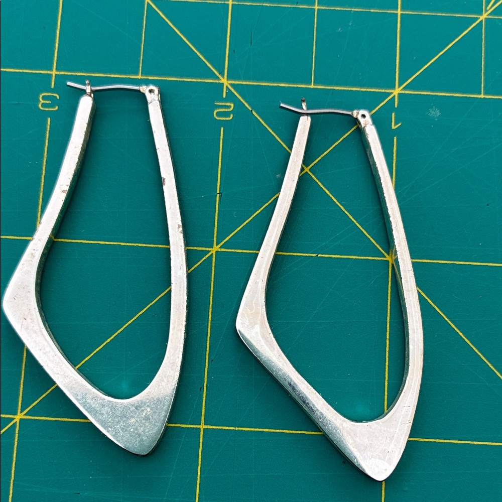 Chic Silver Geometric Earrings